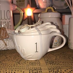 Rae Dunn Raised Flower Measuring Cups Set of 4